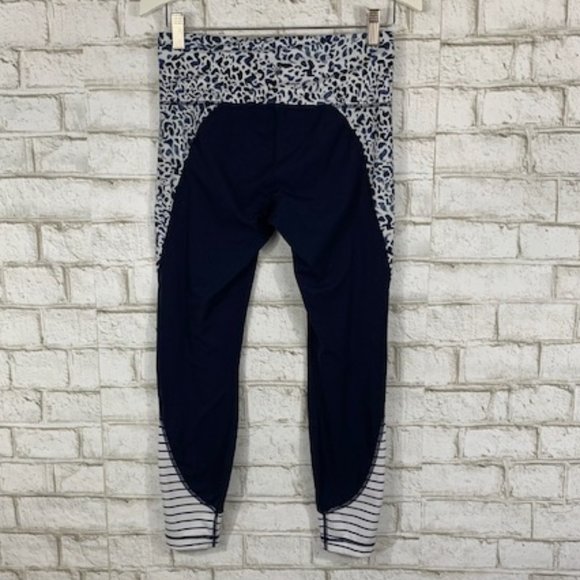 Athleta Petal Salutation 7/8 Ankle Tight leggings  - Picture 7 of 9